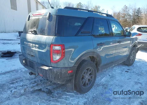 2022 Ford Bronco Sport Big Bend z USA, uszkodzony, nr VIN 3FMCR9B63NRE33503